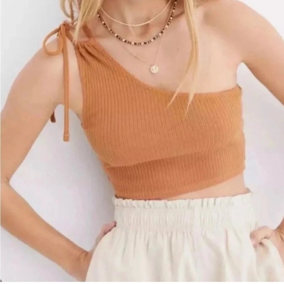 AERIE one shoulder cropped top - Picture 1 of 8